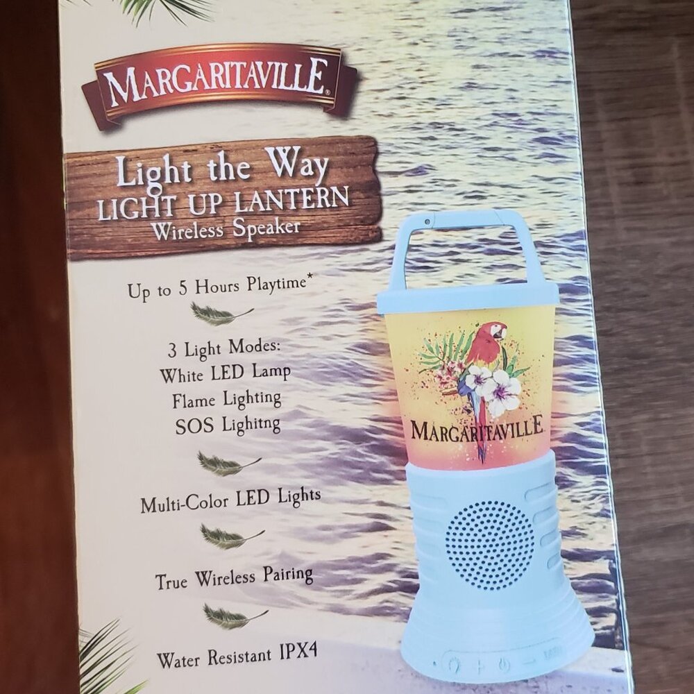Margaritaville Light the way Lantern and Speaker.